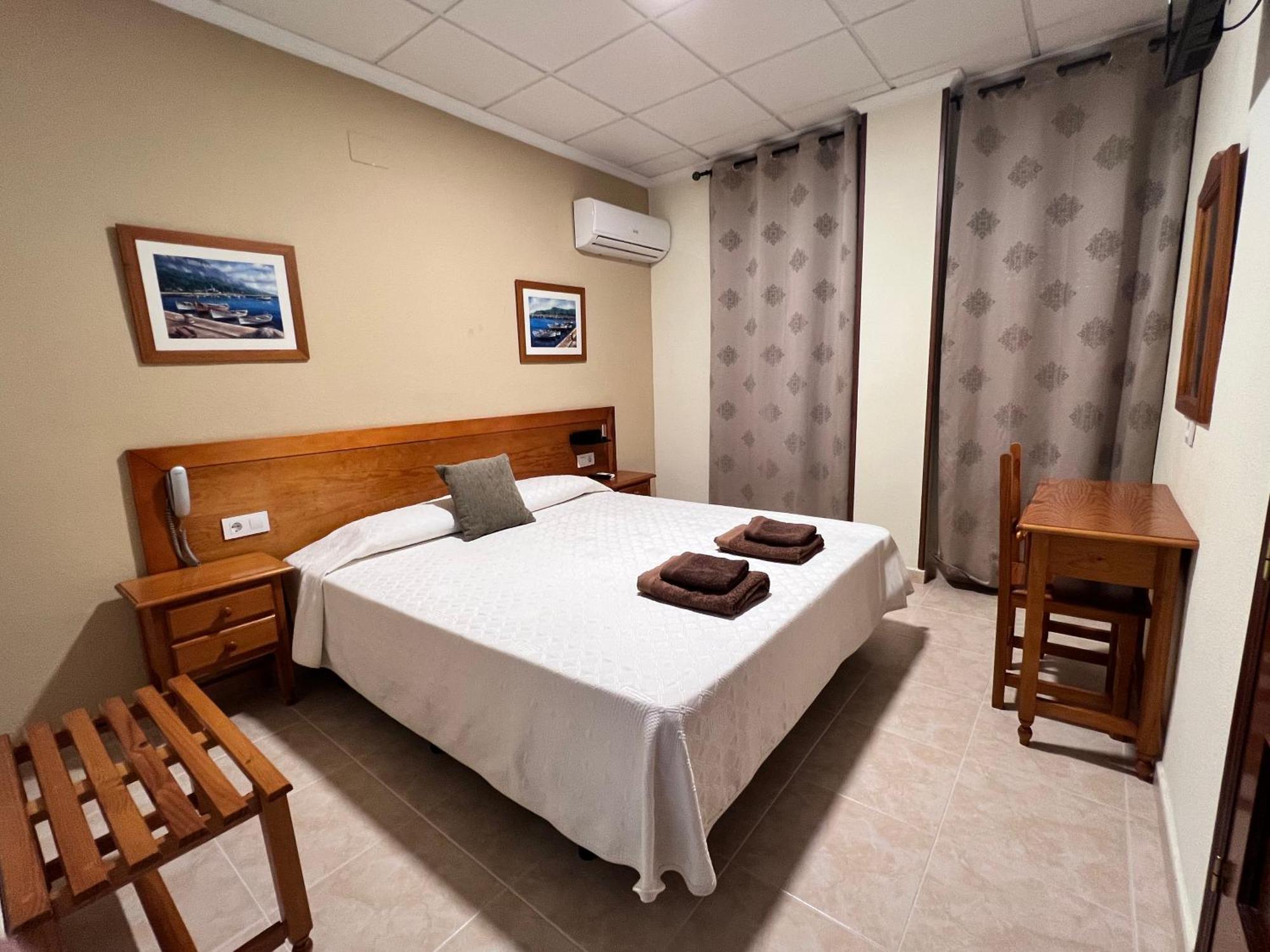 Hotel Don Juan Puente de Génave Dış mekan fotoğraf