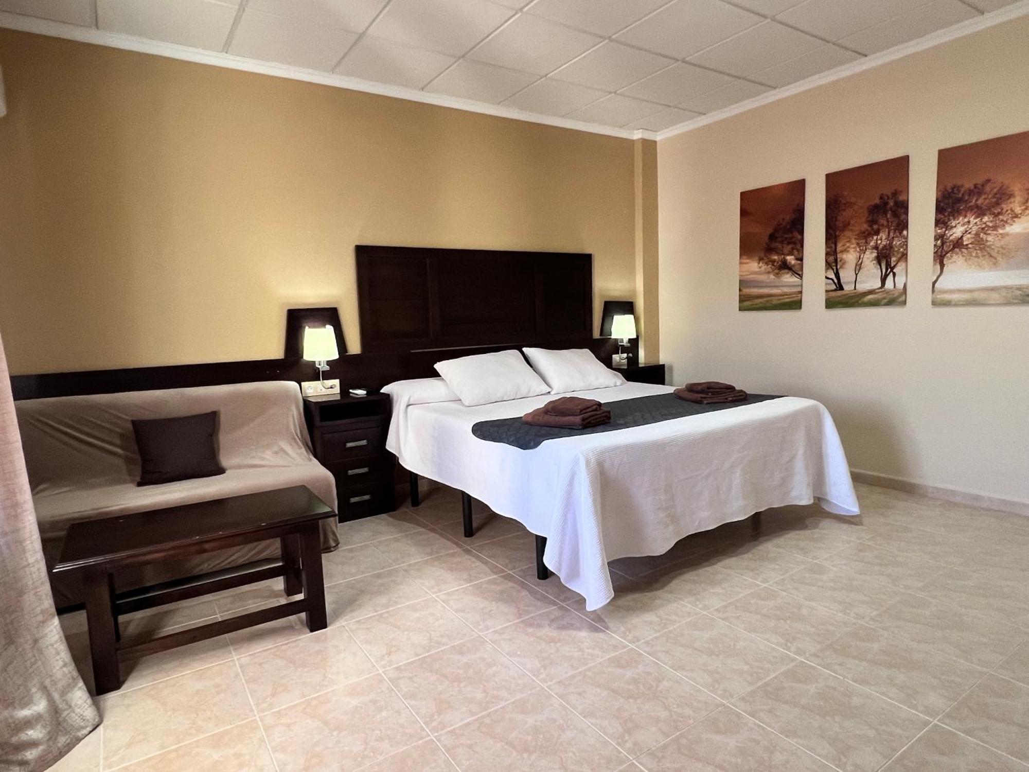 Hotel Don Juan Puente de Génave Dış mekan fotoğraf