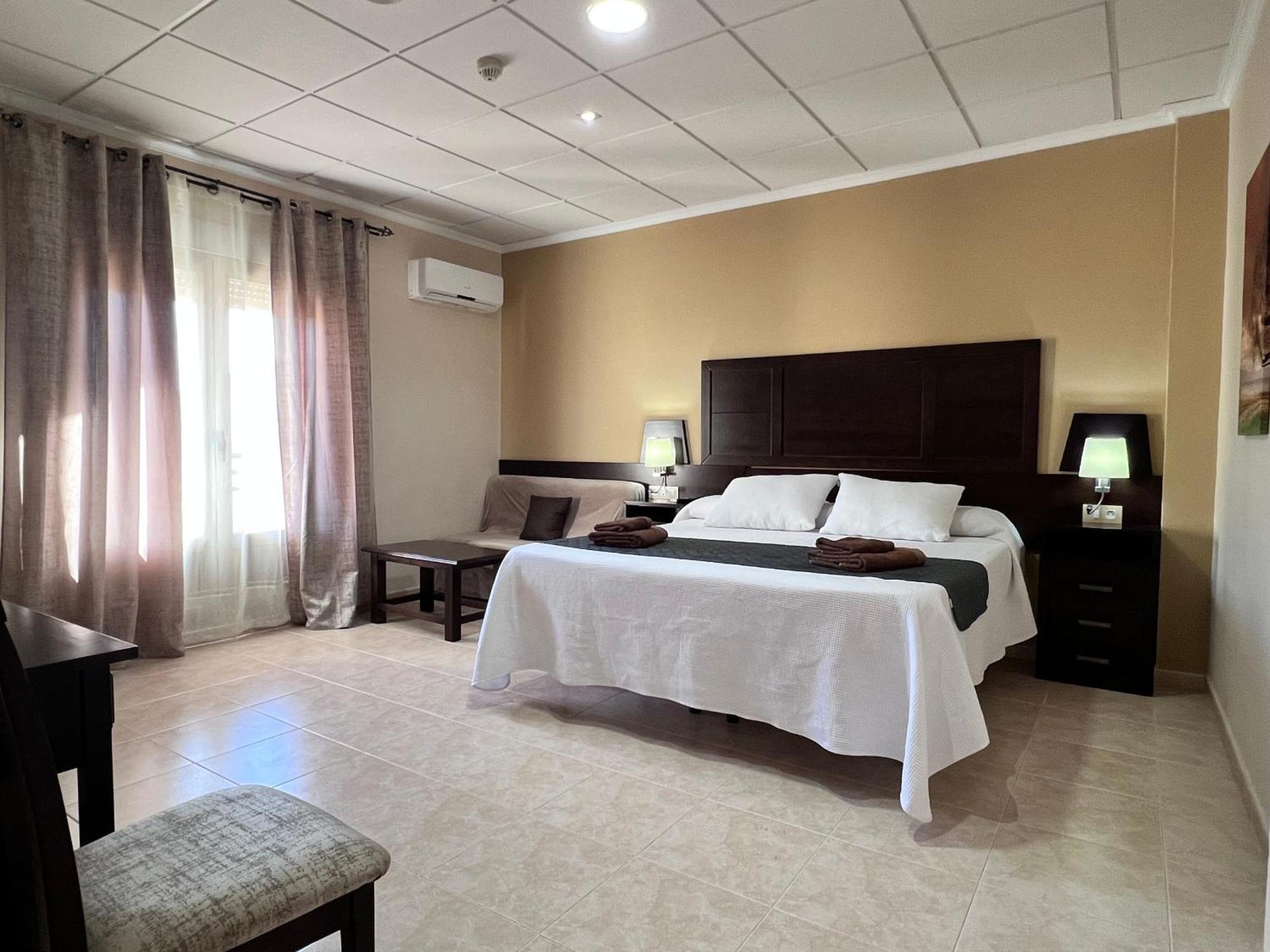 Hotel Don Juan Puente de Génave Dış mekan fotoğraf