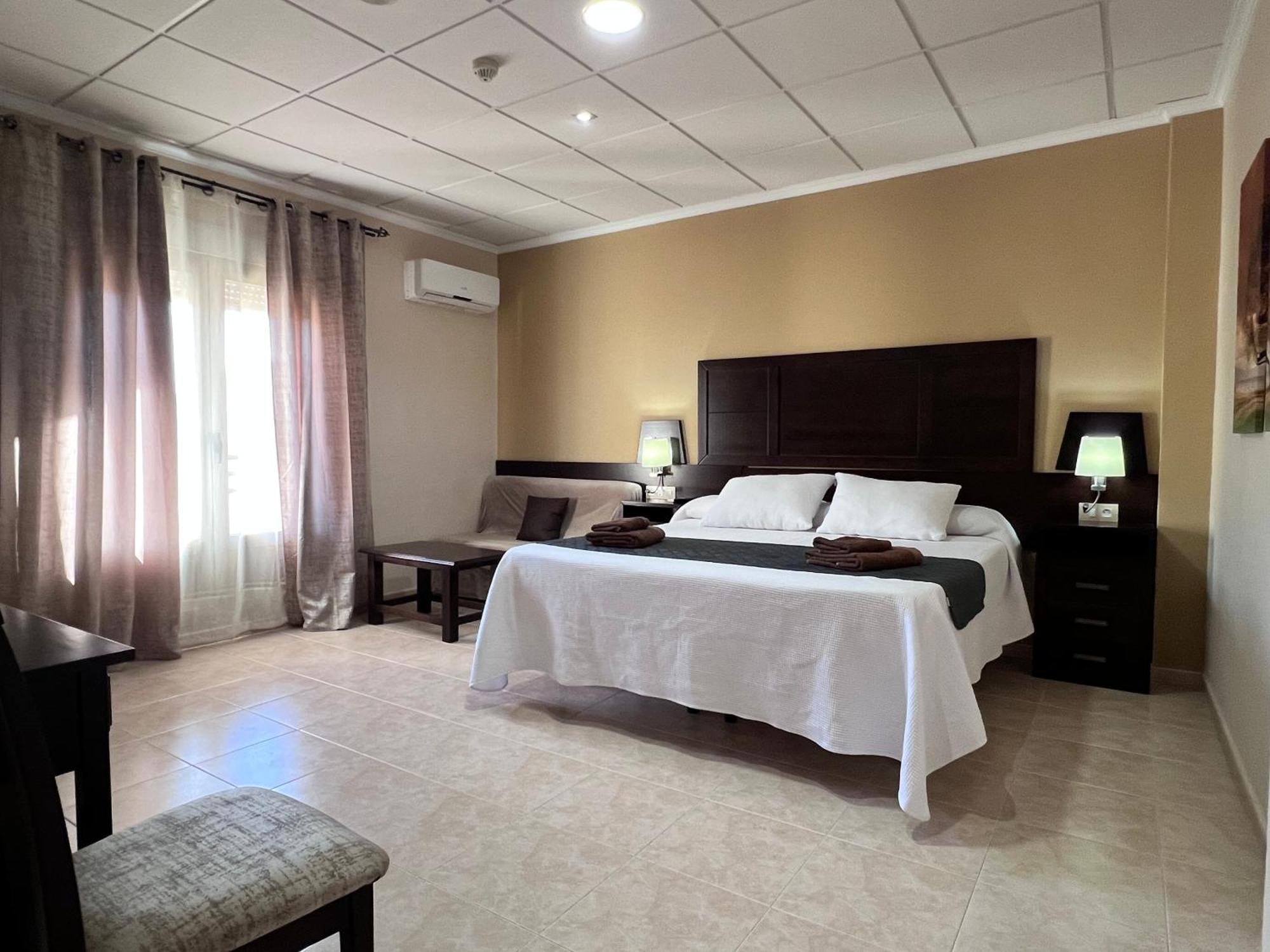 Hotel Don Juan Puente de Génave Dış mekan fotoğraf