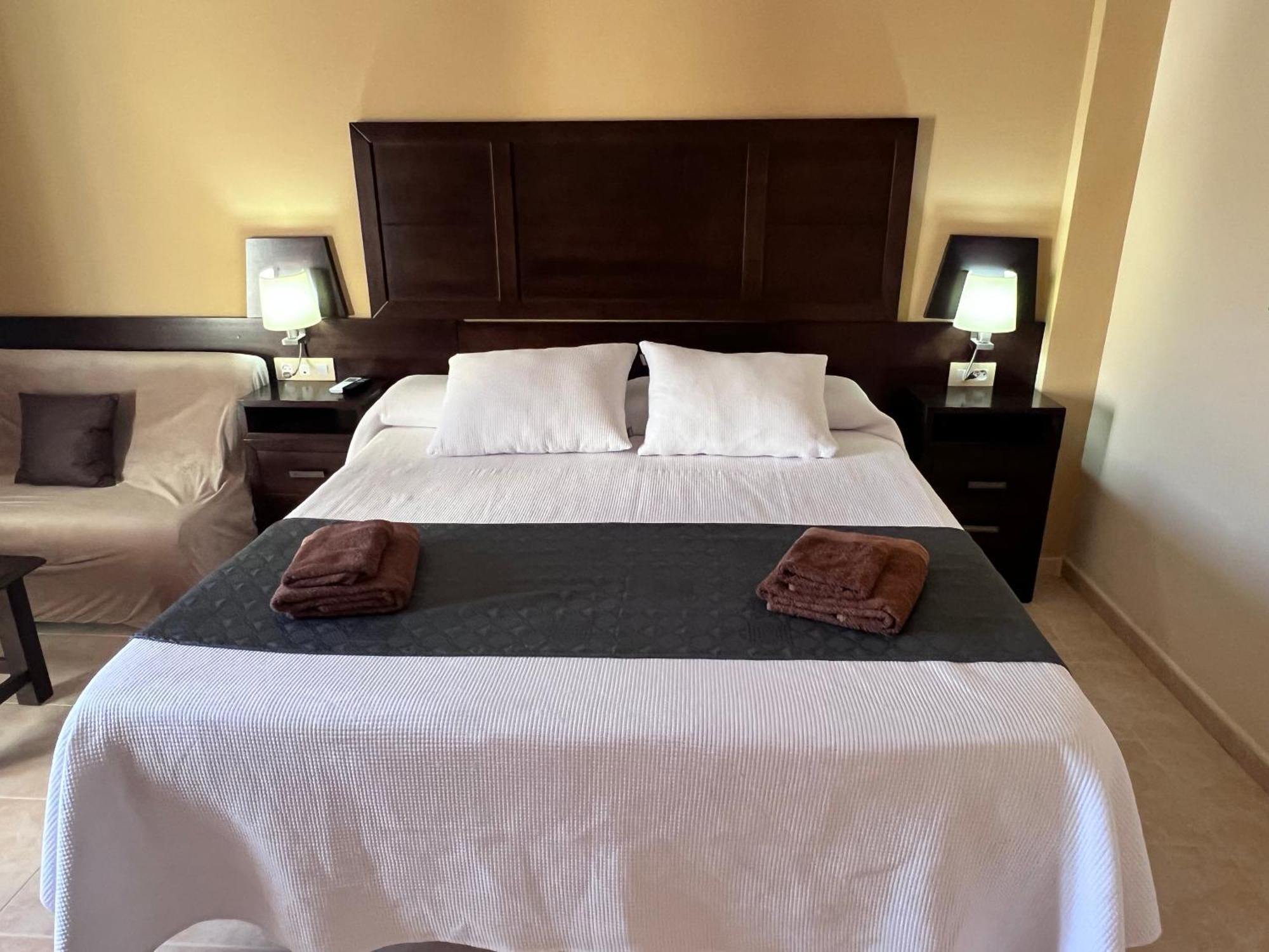 Hotel Don Juan Puente de Génave Dış mekan fotoğraf